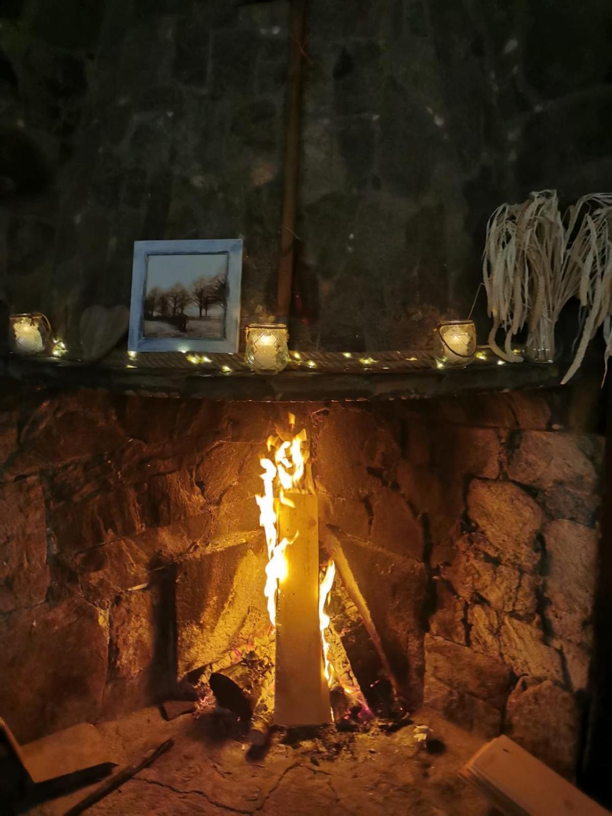 Hostal Cielo De Gredos Гісандо Екстер'єр фото